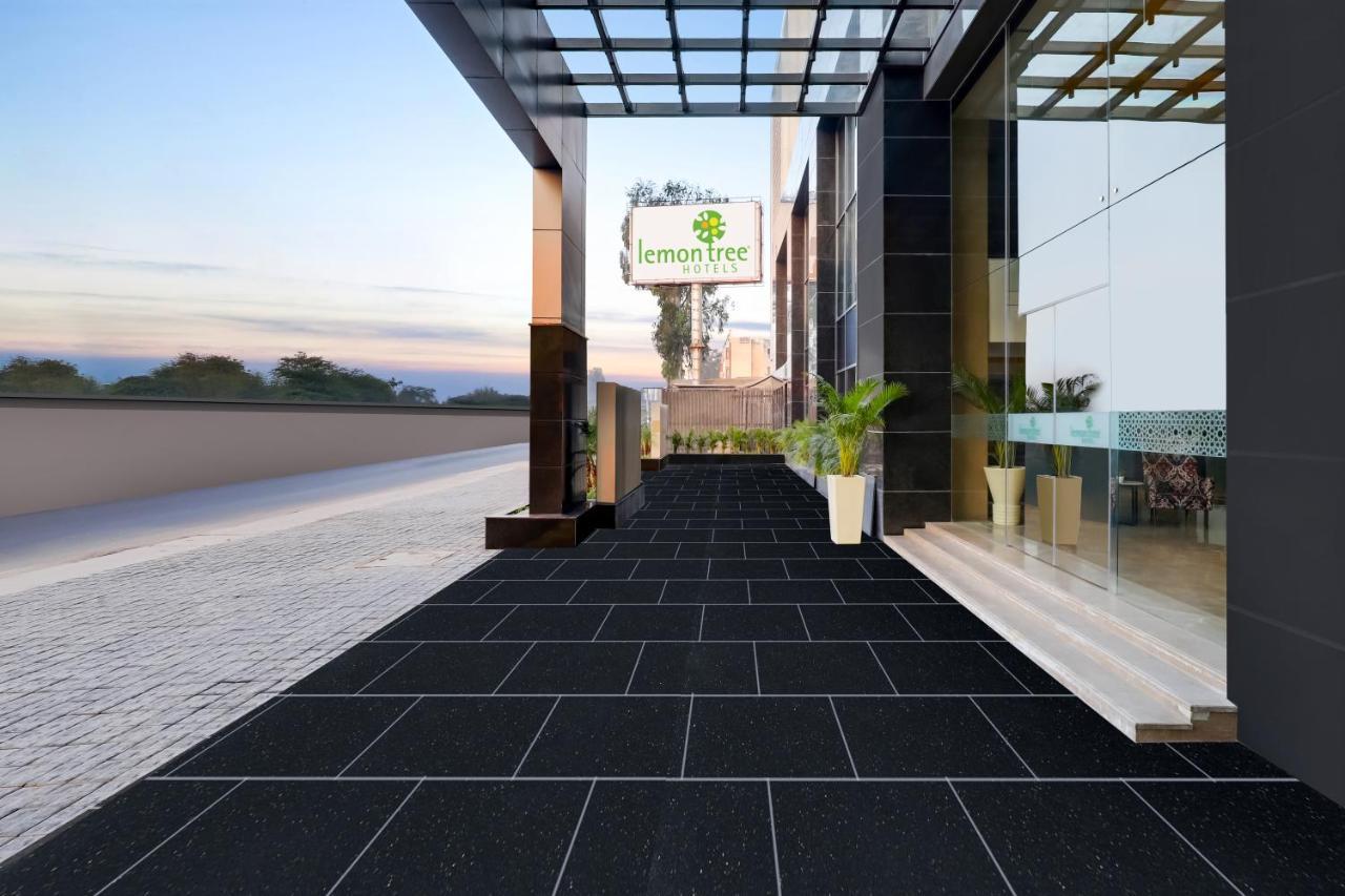 Lemon Tree Hotel Agra Shikohabad Esterno foto