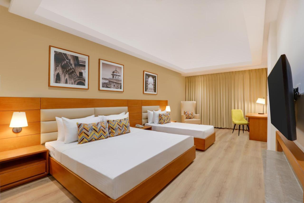 Lemon Tree Hotel Agra Shikohabad Esterno foto